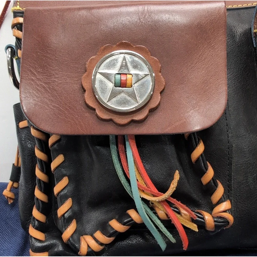 2005 Dooney & Bourke Bolero Western Satchel Black/Brown Leather Conchos Dust Bag
